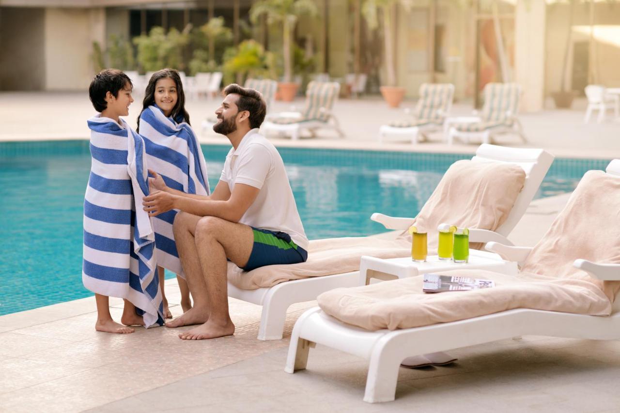 Mövenpick Hotel Karáčí Exteriér fotografie